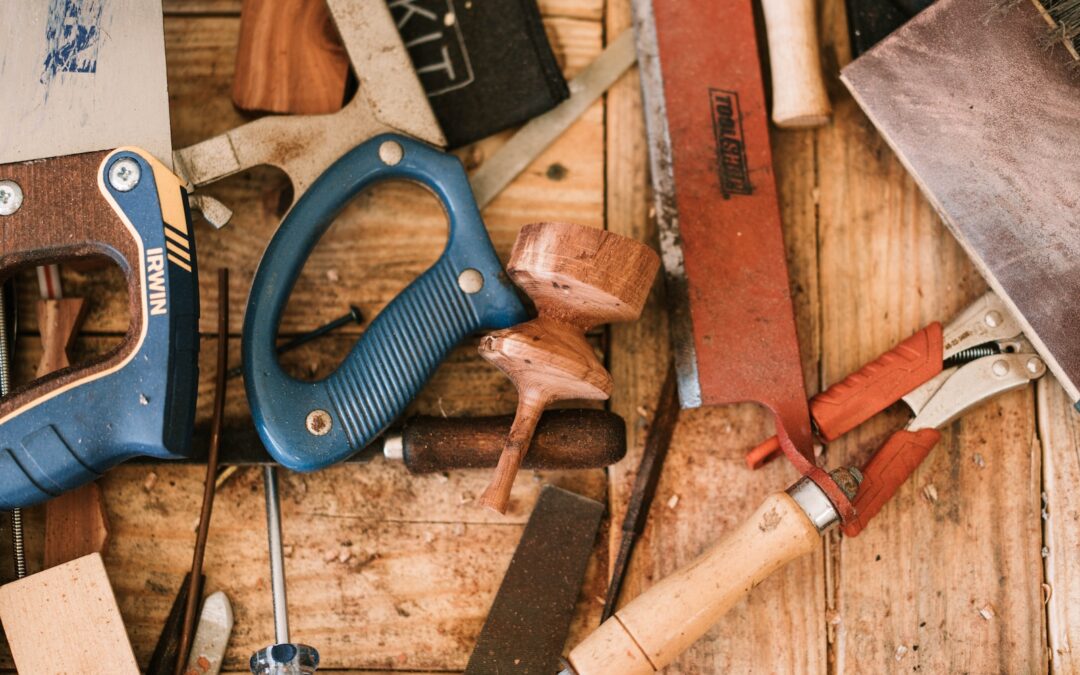 How to Choose a Handyman: Tips for Finding the Right Pro